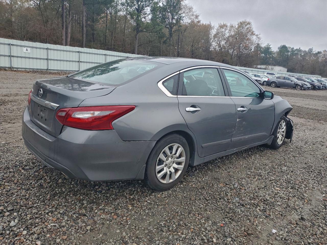 2018 NISSAN ALTIMA 2.5 photo 3