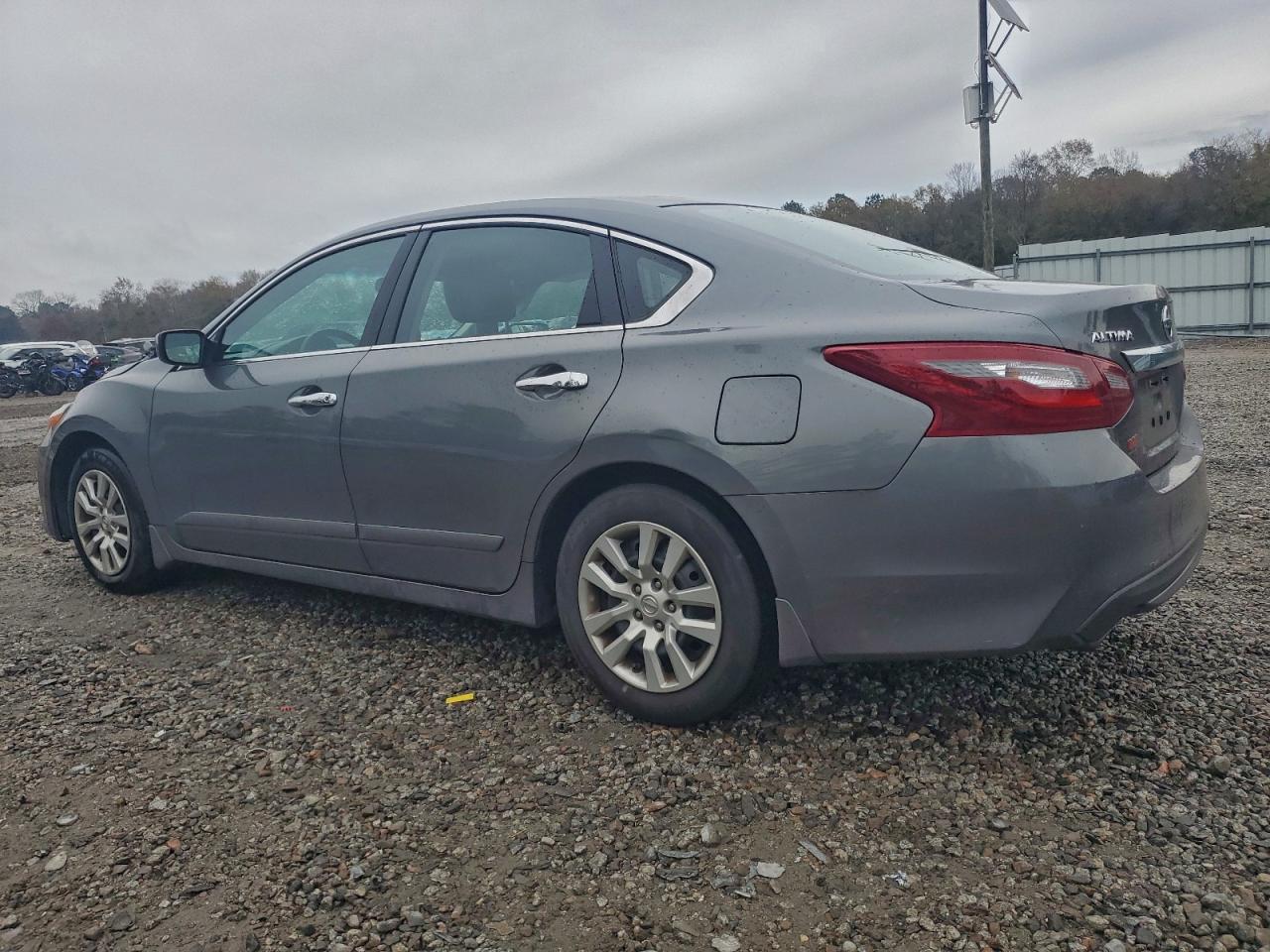 2018 NISSAN ALTIMA 2.5 photo 2