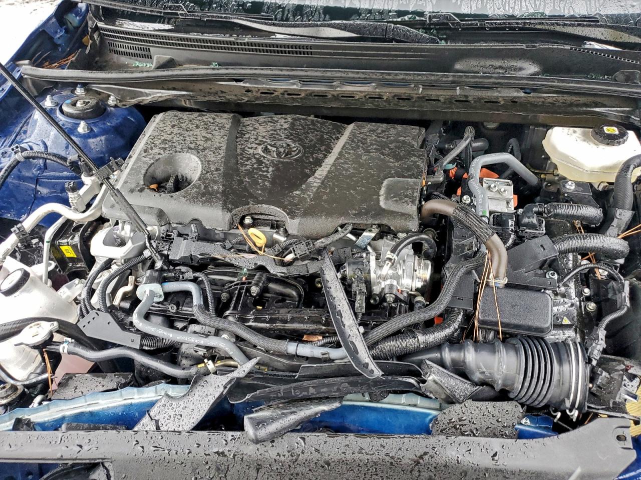 2025 TOYOTA CAMRY SE photo 11