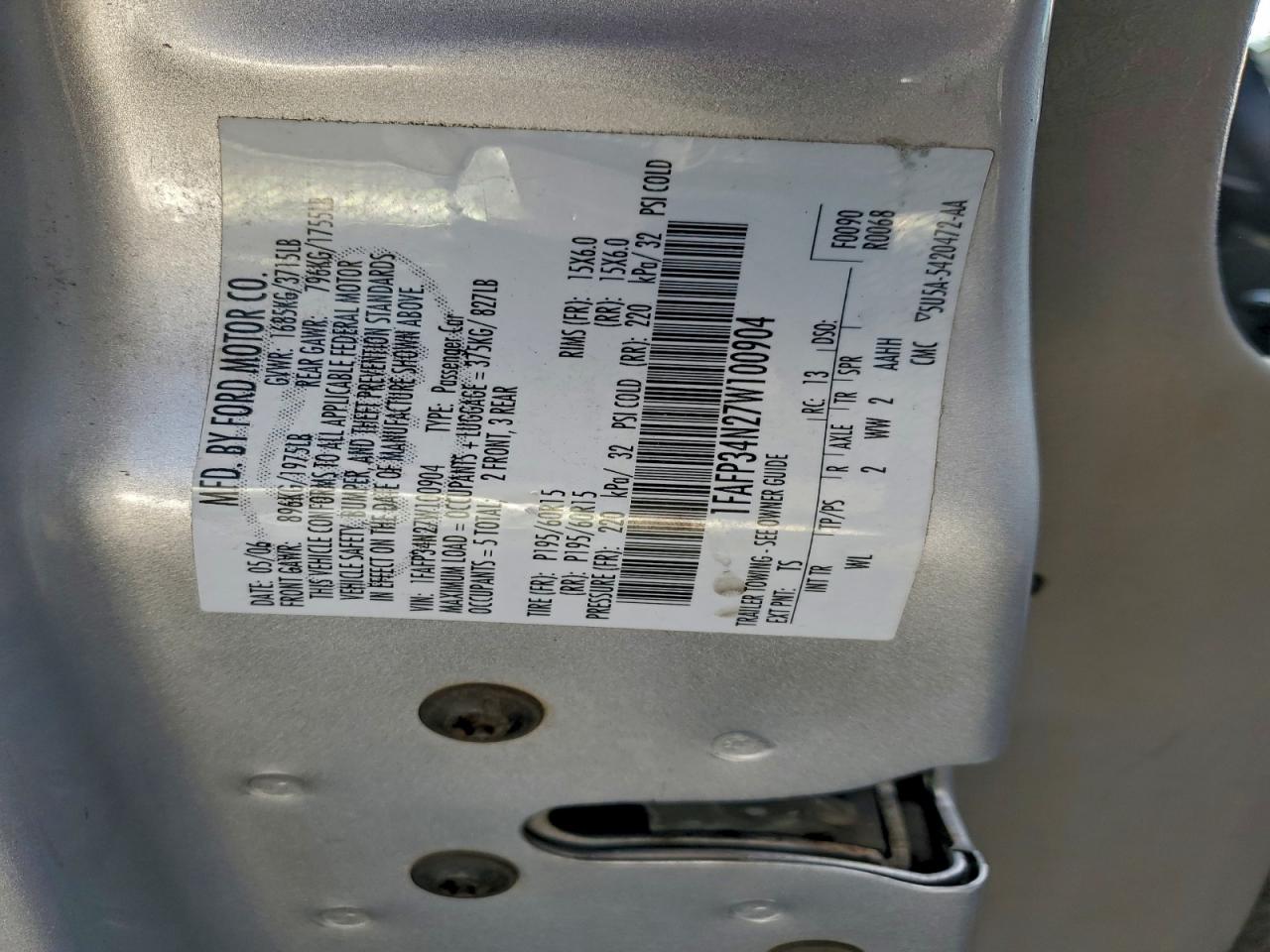 2007 FORD FOCUS ZX4 photo 12