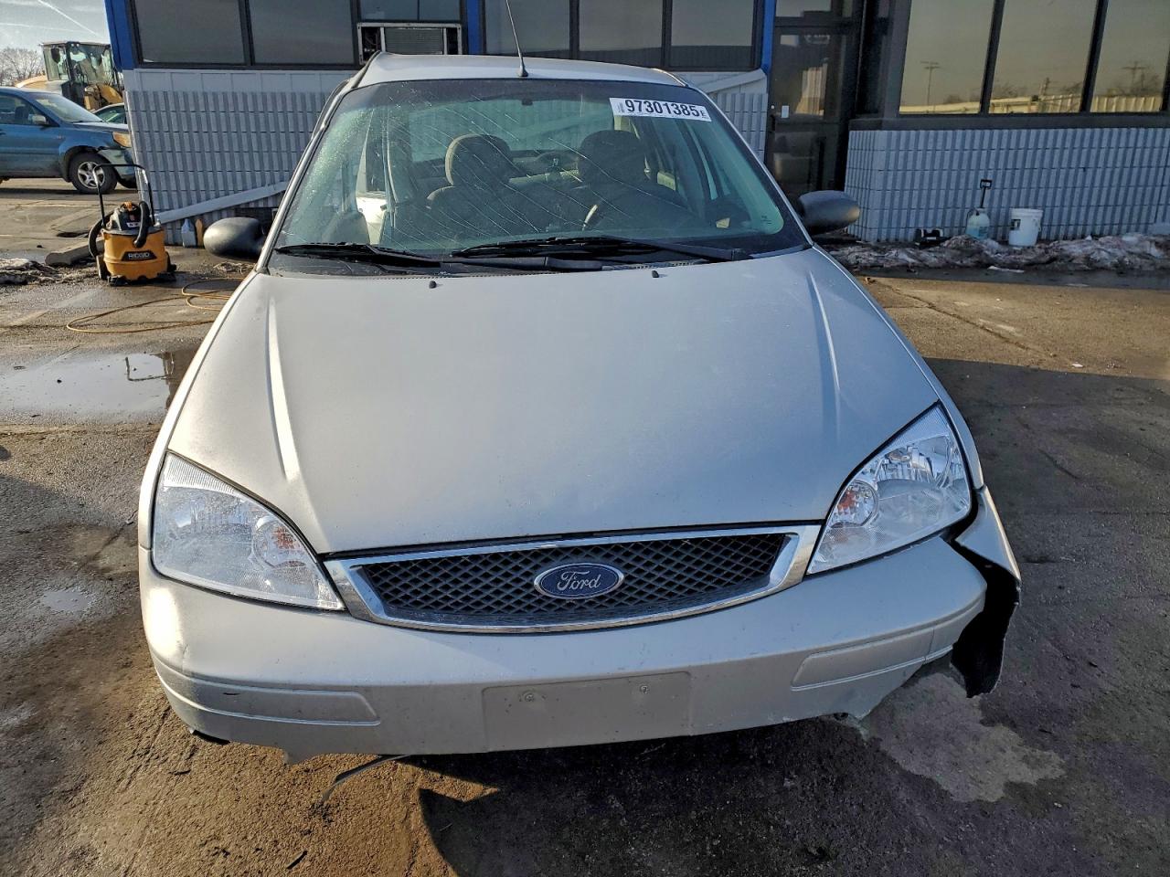 2007 FORD FOCUS ZX4 photo 5