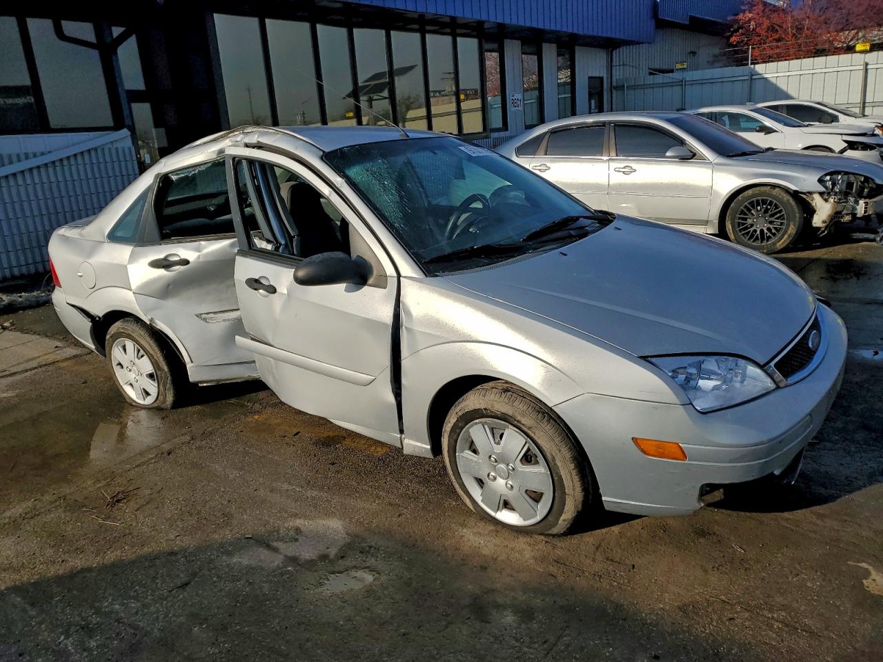2007 FORD FOCUS ZX4 photo 4