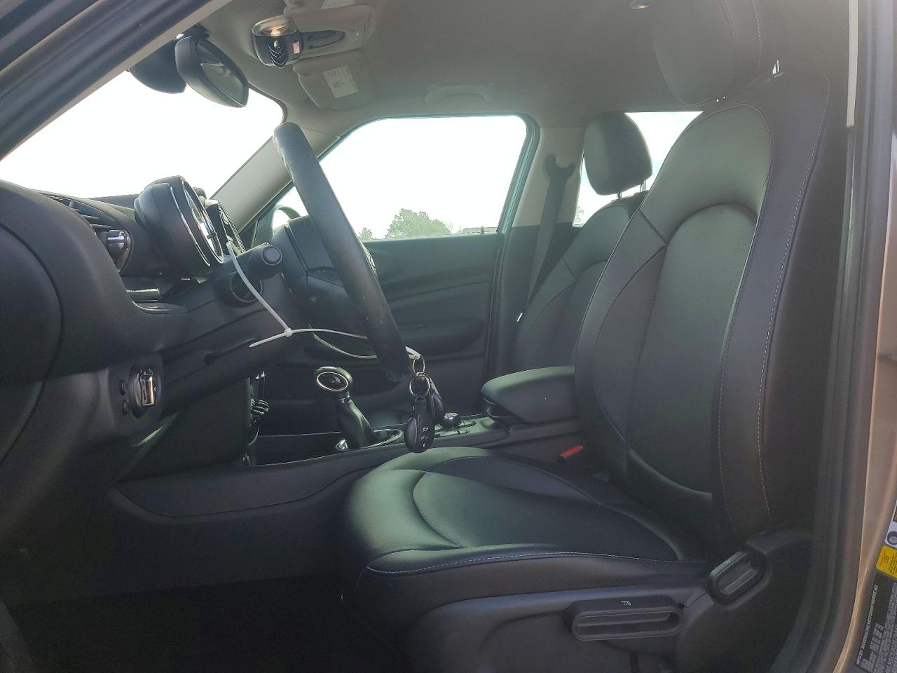 2016 MINI COOPER CLUBMAN photo 19