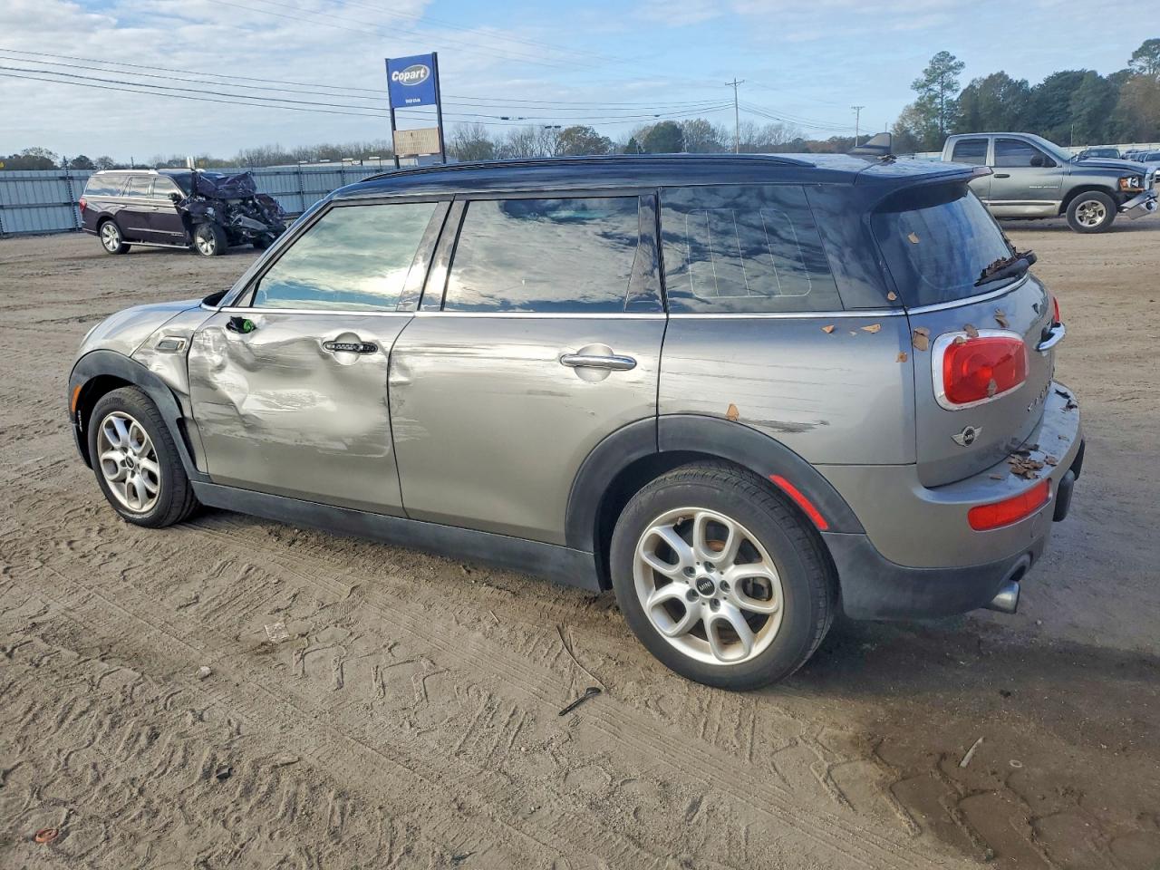 2016 MINI COOPER CLUBMAN photo 4
