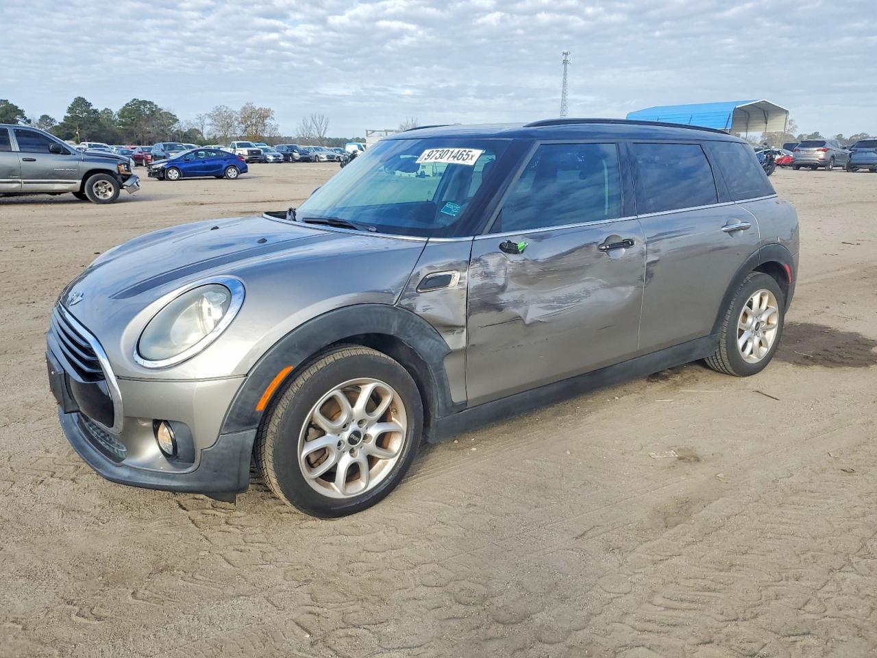 2016 MINI COOPER