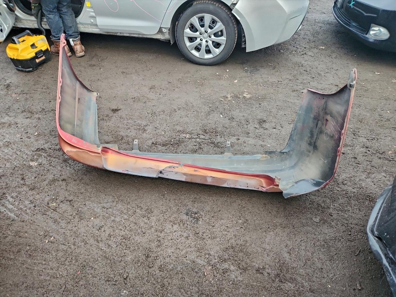 2004 TOYOTA COROLLA CE photo 23