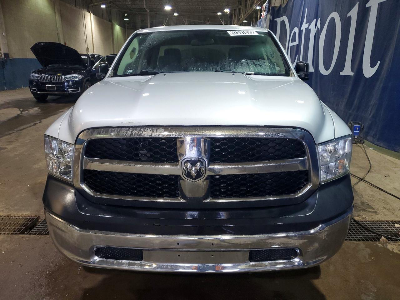 2017 RAM 1500 ST photo 5