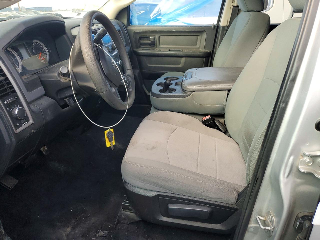 2017 RAM 1500 ST photo 7