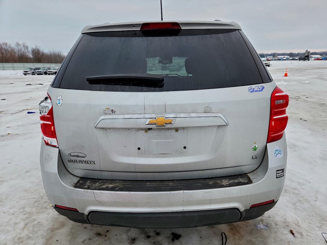 2017 CHEVROLET EQUINOX LT photo 16