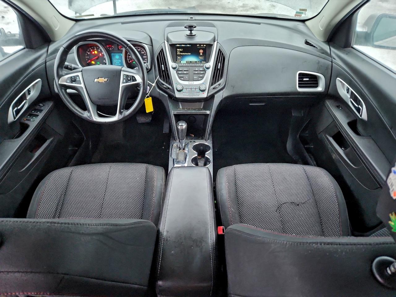 2017 CHEVROLET EQUINOX LT photo 22