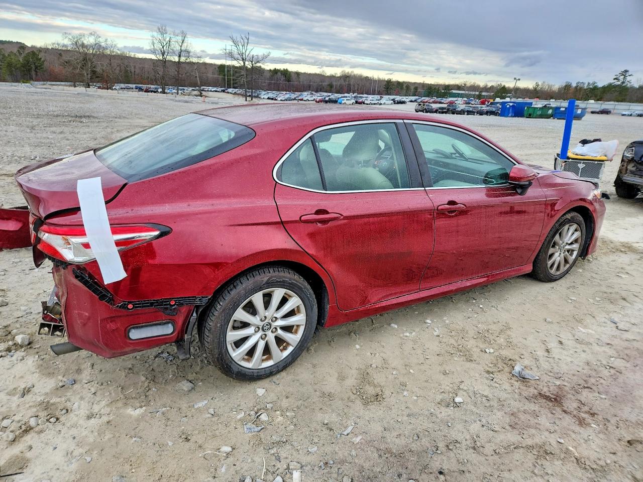 2018 TOYOTA CAMRY L photo 7