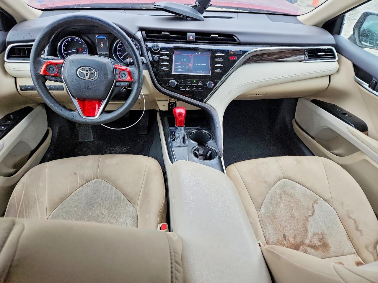 2018 TOYOTA CAMRY L photo 22