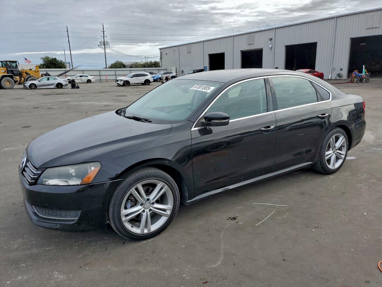 2014 VOLKSWAGEN PASSAT