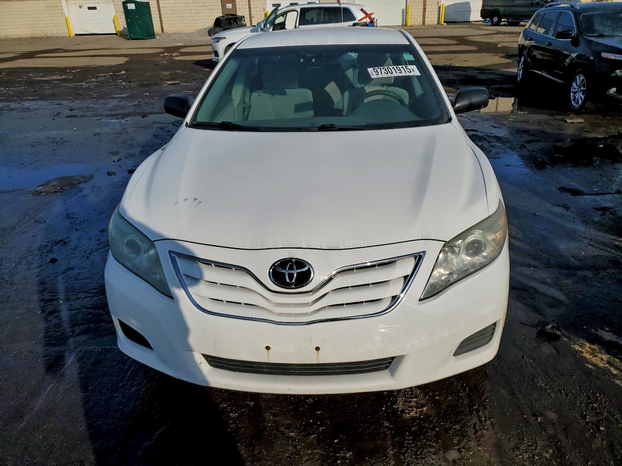 2011 TOYOTA CAMRY BASE photo 5