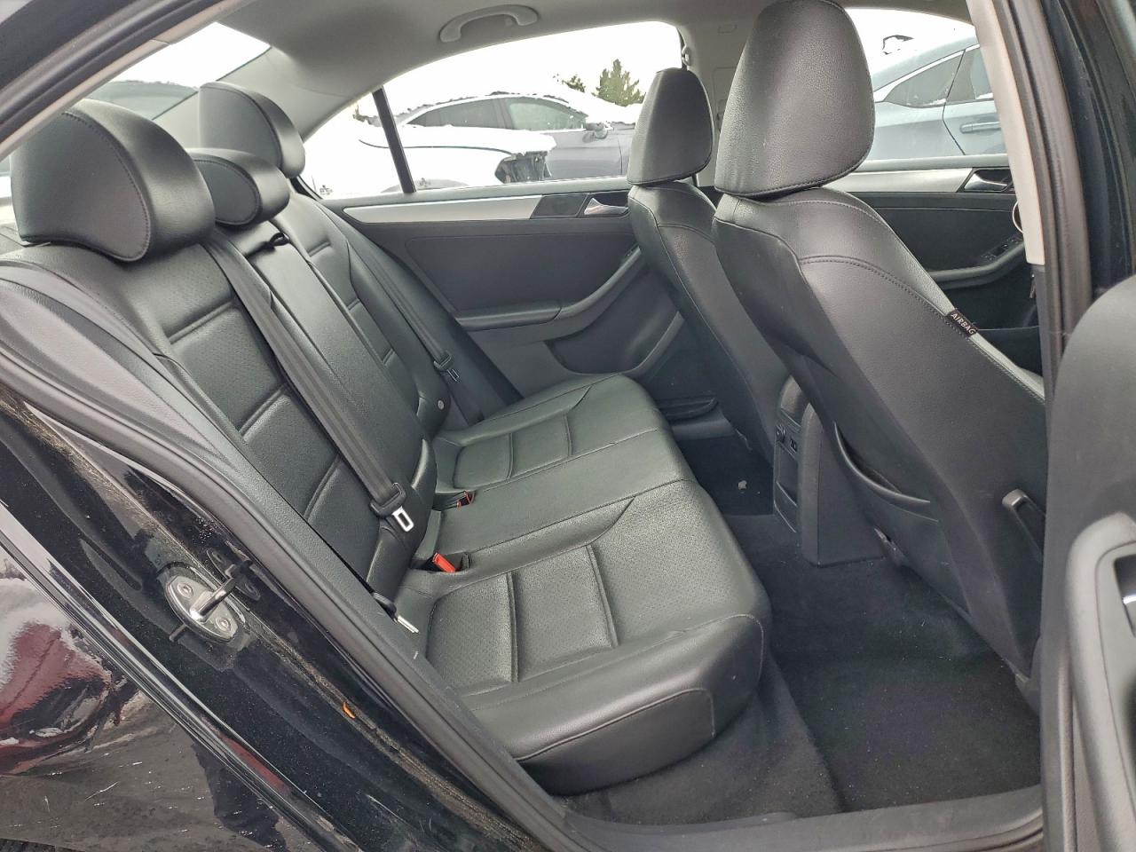2014 VOLKSWAGEN JETTA SE photo 10