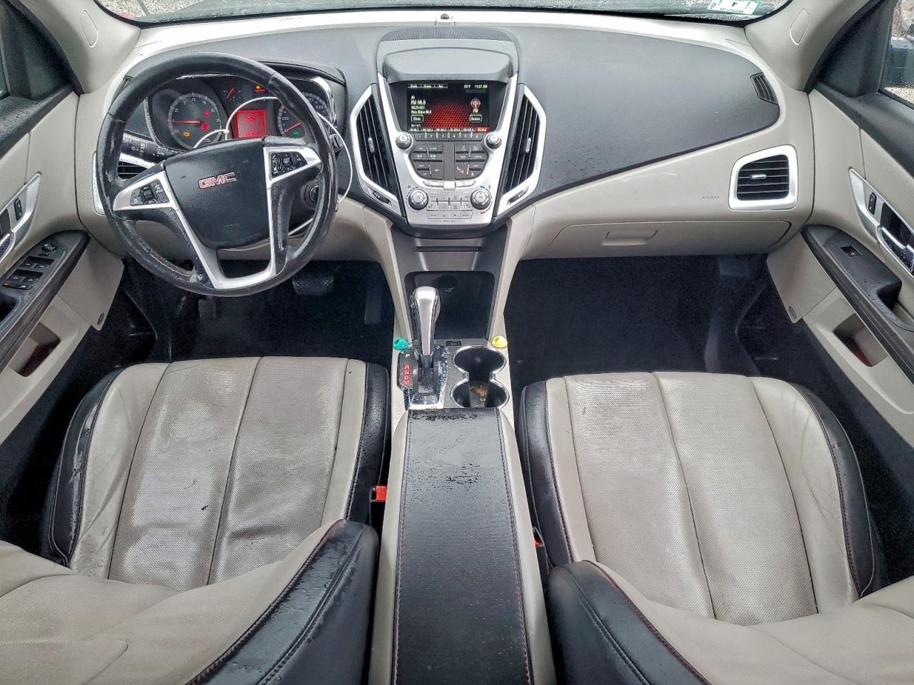 2013 GMC TERRAIN SLT photo 8