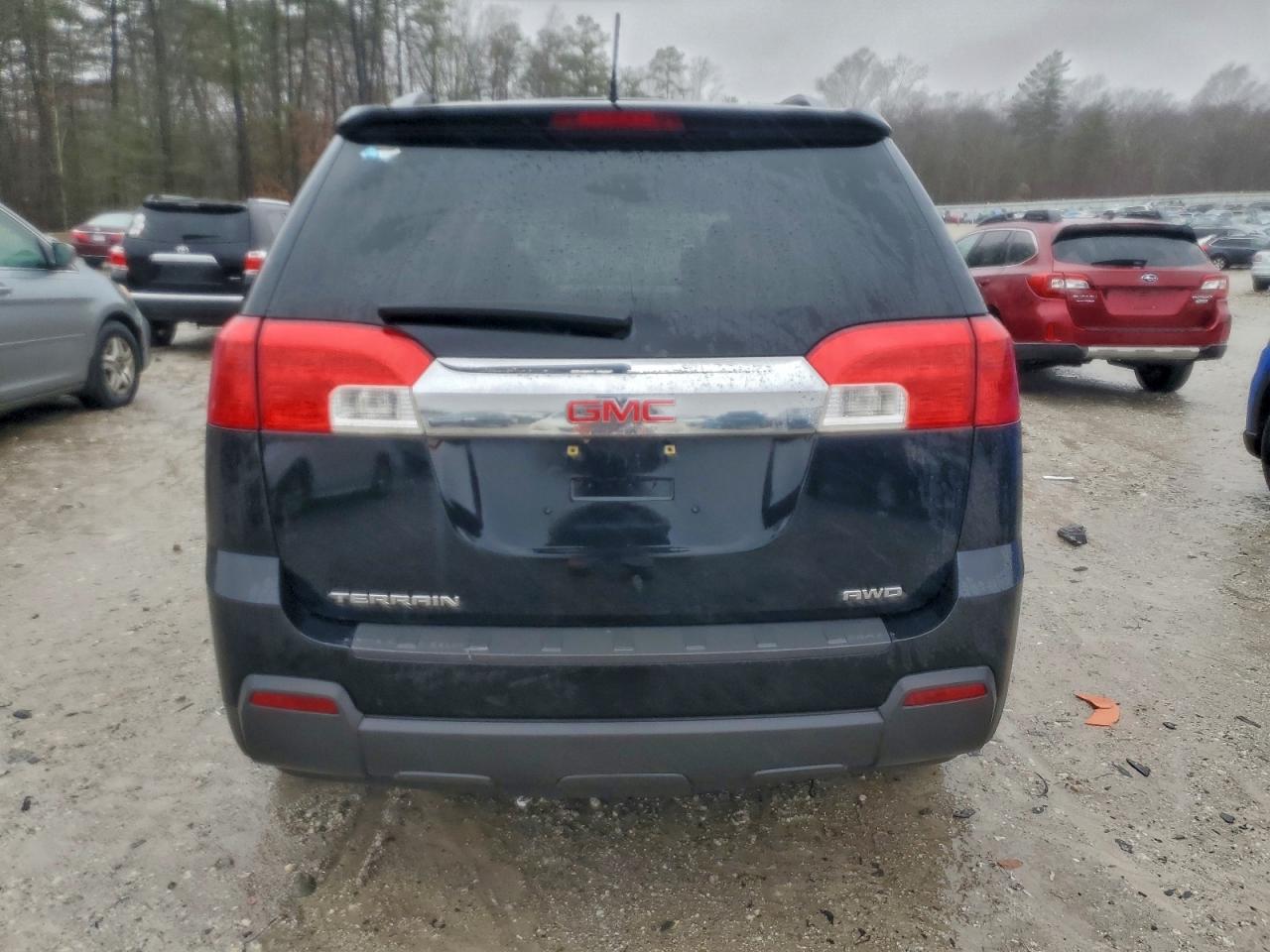 2013 GMC TERRAIN SLT photo 6