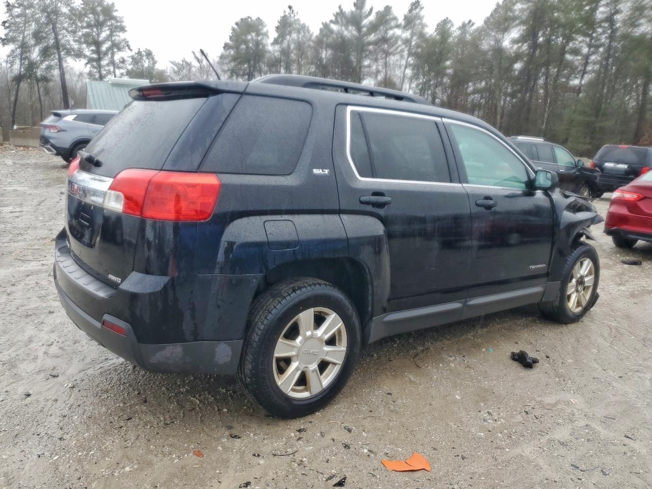 2013 GMC TERRAIN SLT photo 3