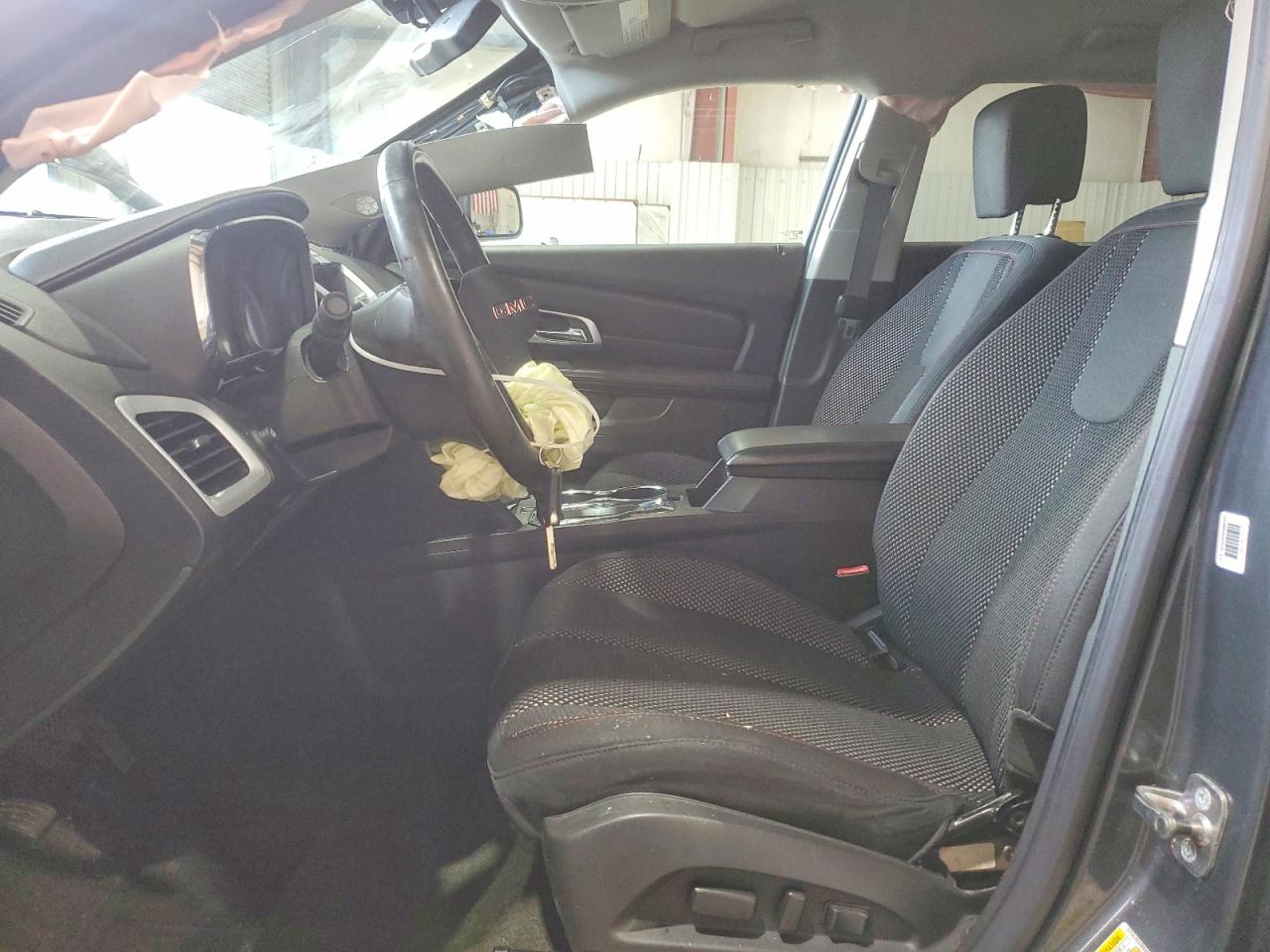 2011 GMC TERRAIN SLE photo 7