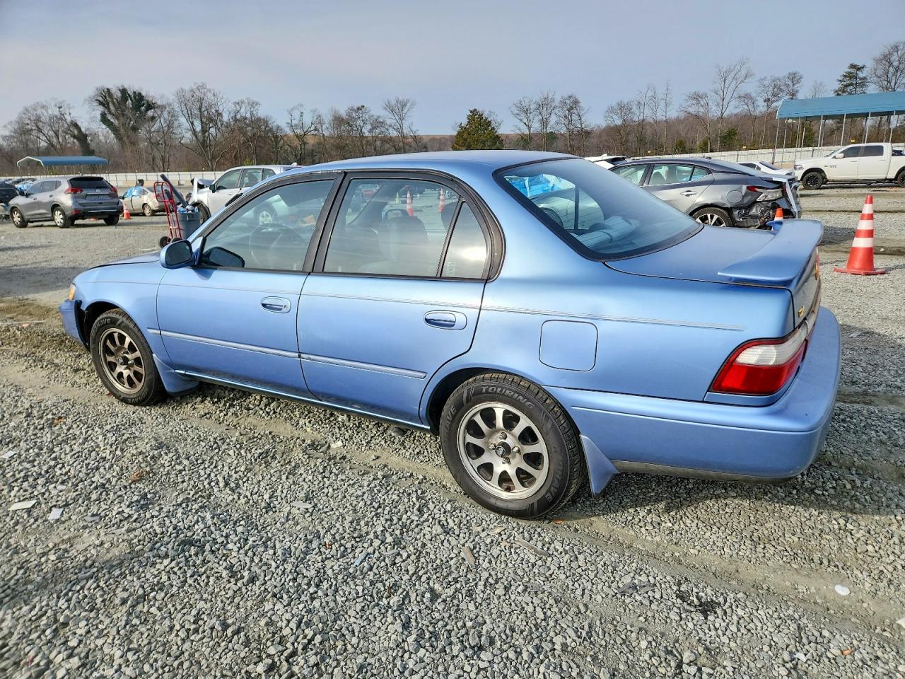 1996 TOYOTA COROLLA DX photo 2