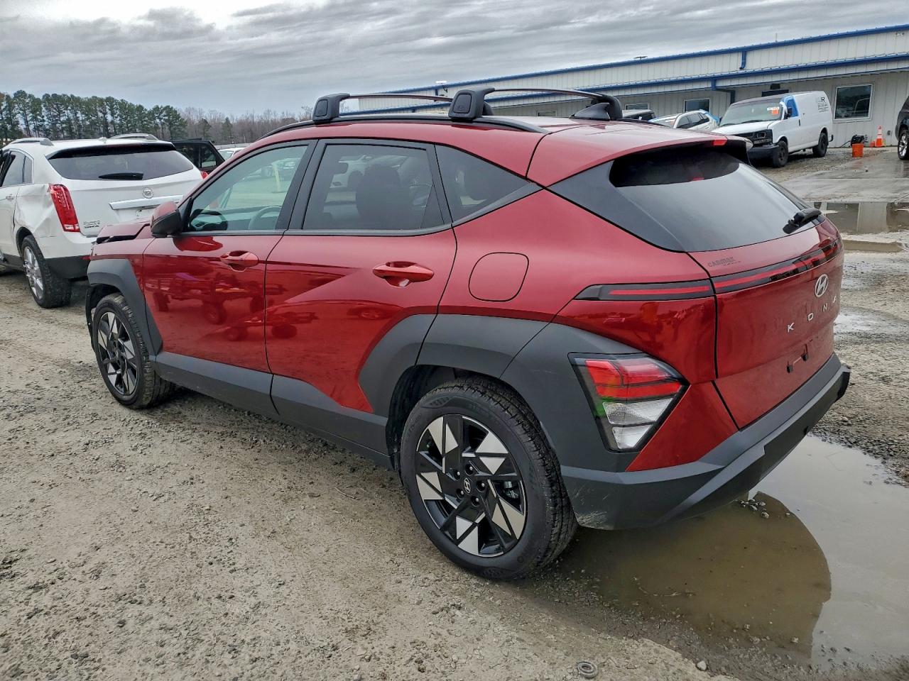 2025 HYUNDAI KONA SEL photo 3