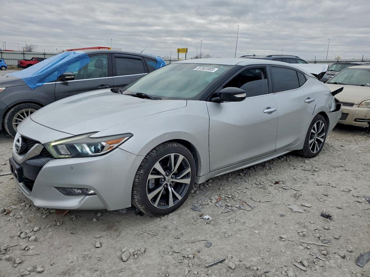 2017 NISSAN MAXIMA