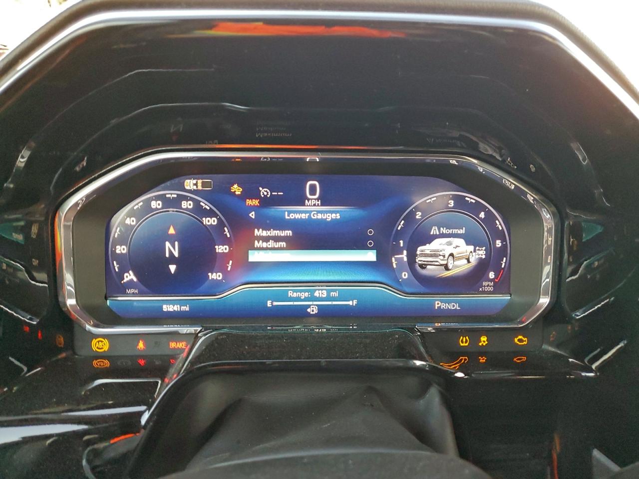 2024 CHEVROLET SILVERADO K1500 LT photo 9