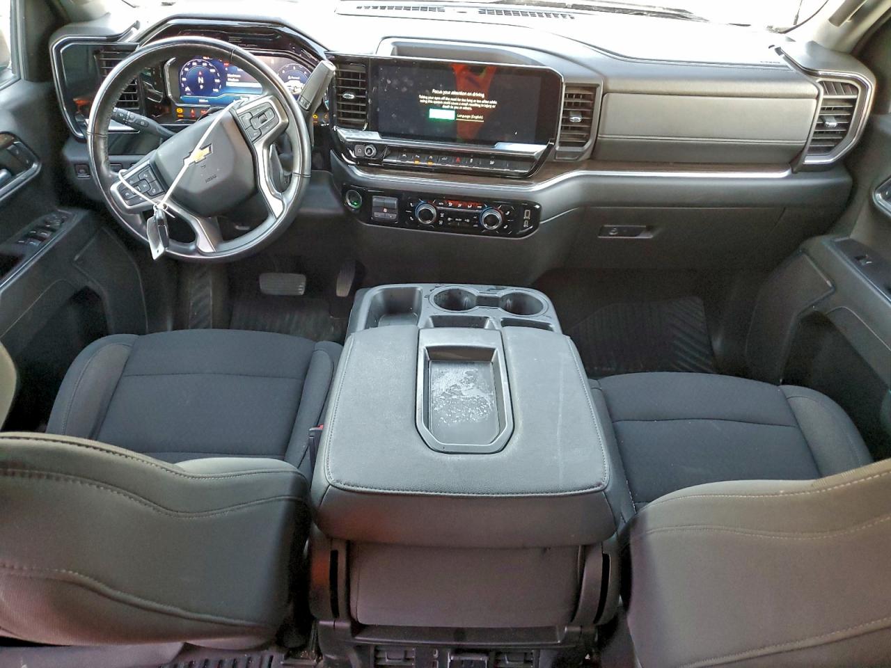 2024 CHEVROLET SILVERADO K1500 LT photo 8