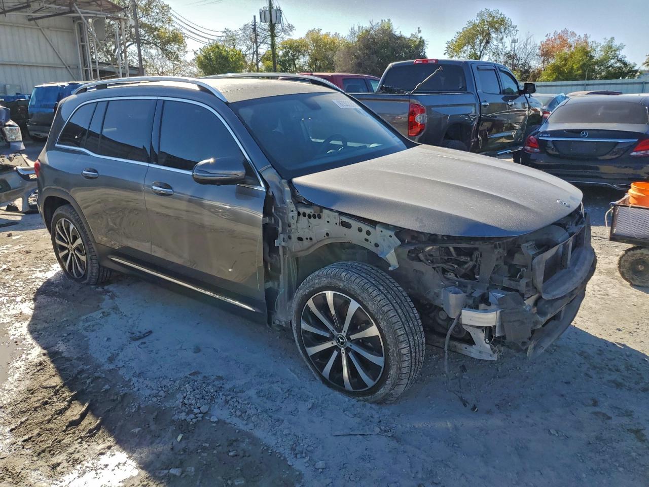 2021 MERCEDES-BENZ GLB 250 photo 7