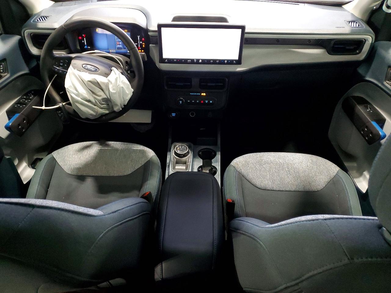 2025 FORD MAVERICK XLT photo 8