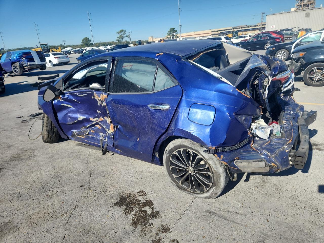 2014 TOYOTA COROLLA L photo 3