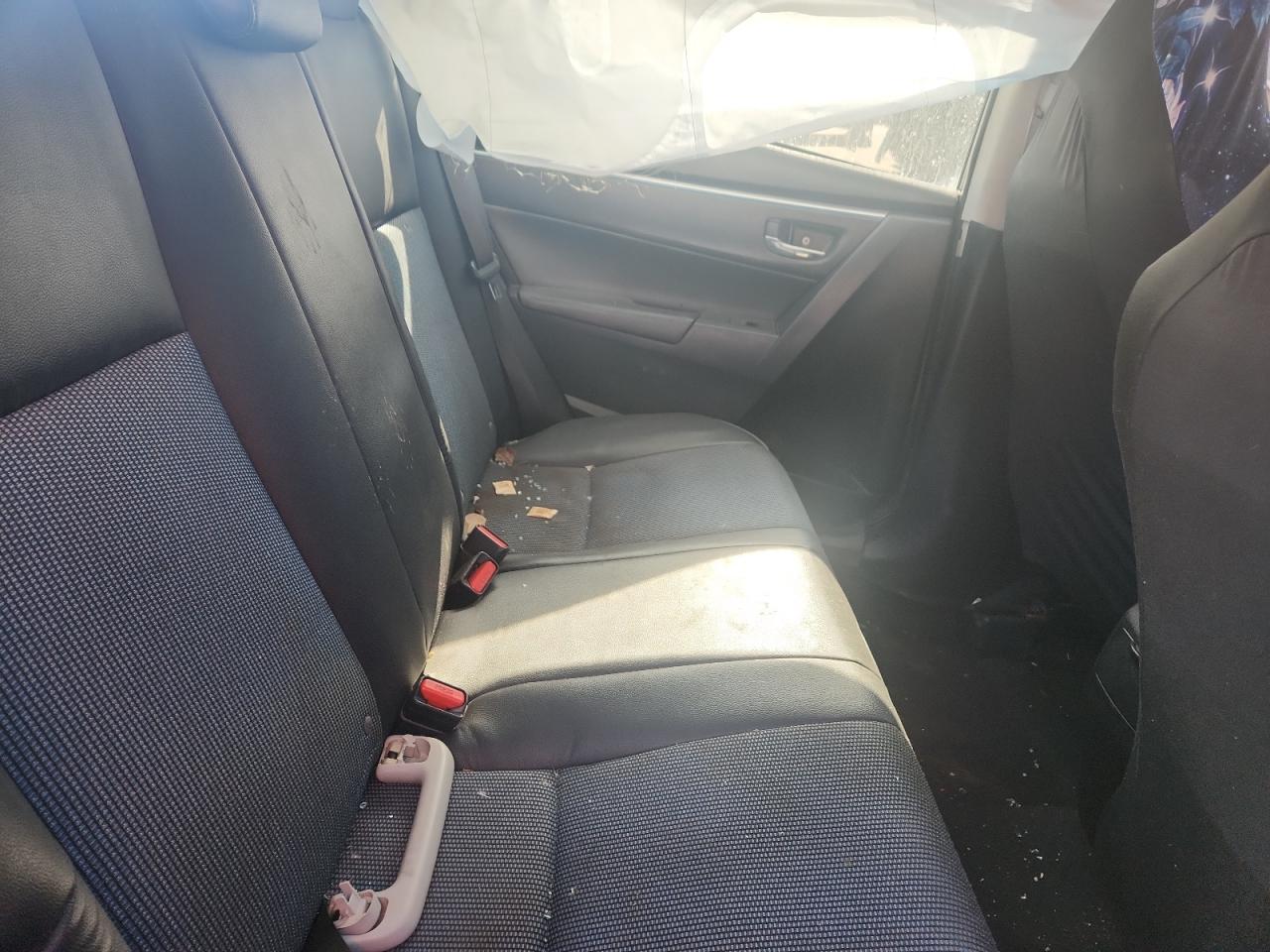 2014 TOYOTA COROLLA L photo 19