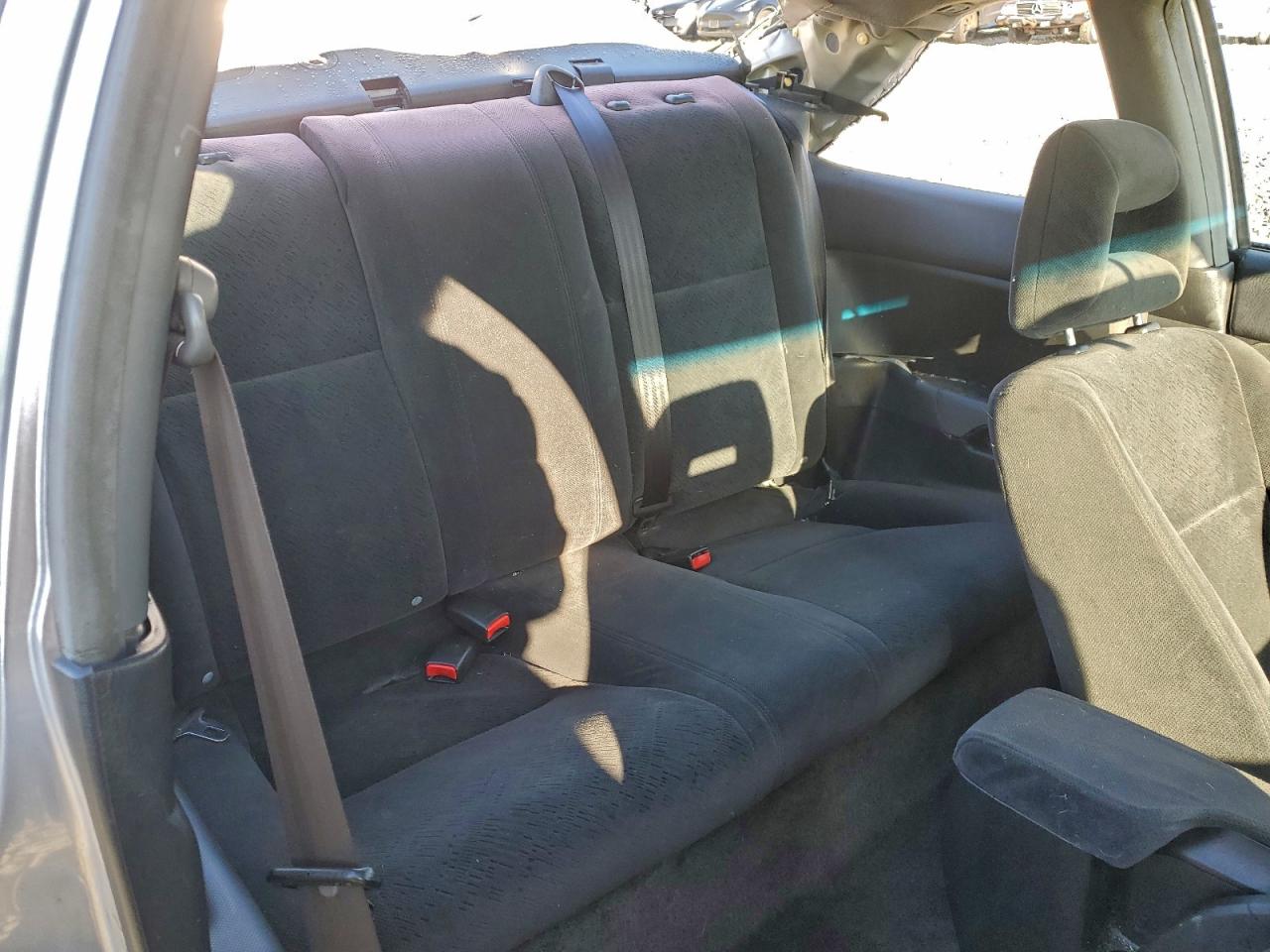 2004 HONDA CIVIC LX photo 28