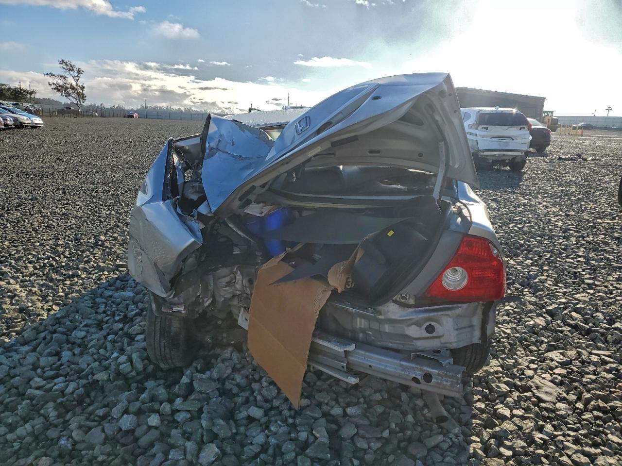2004 HONDA CIVIC LX photo 16