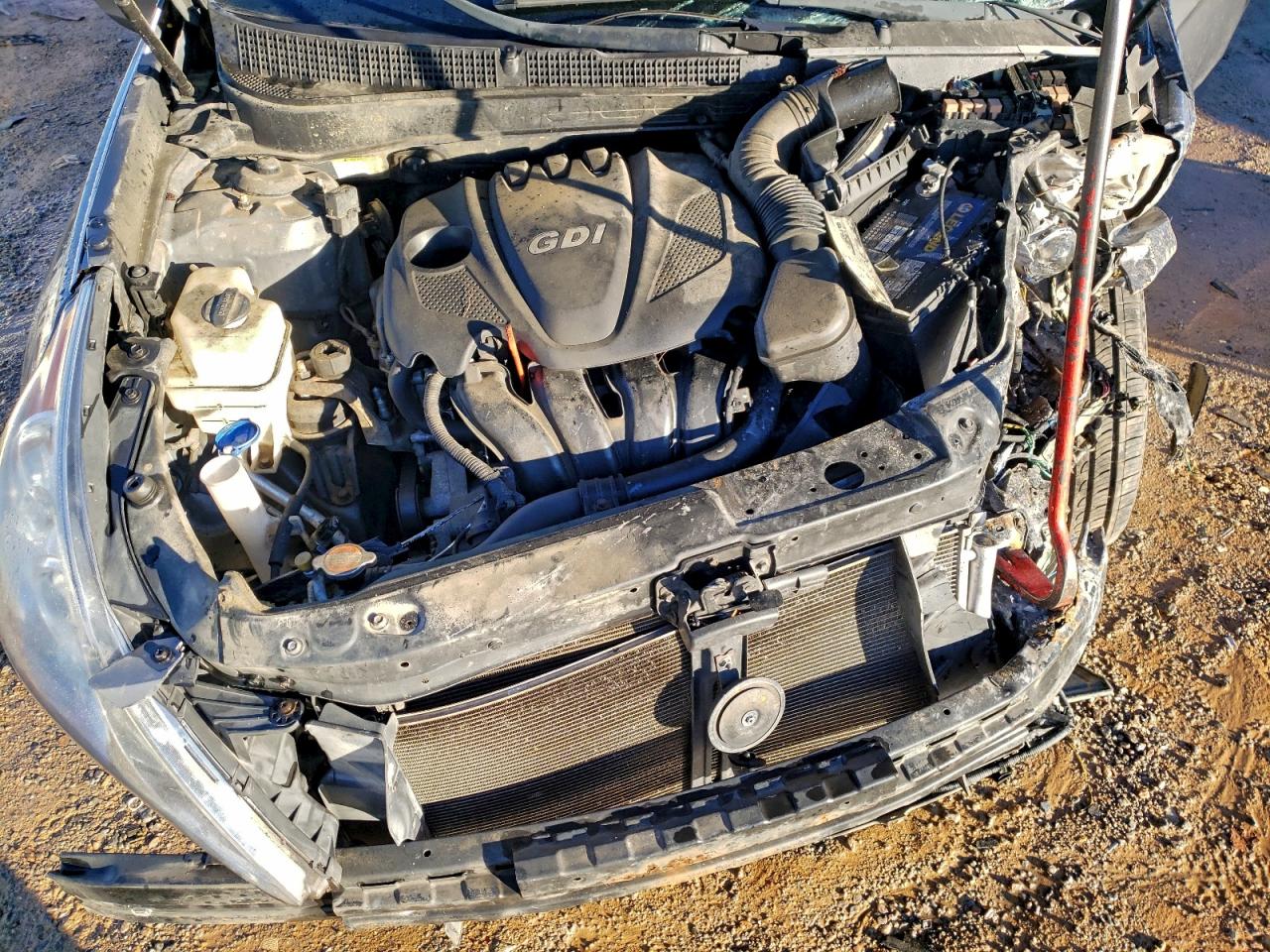 2011 HYUNDAI SONATA SE photo 11