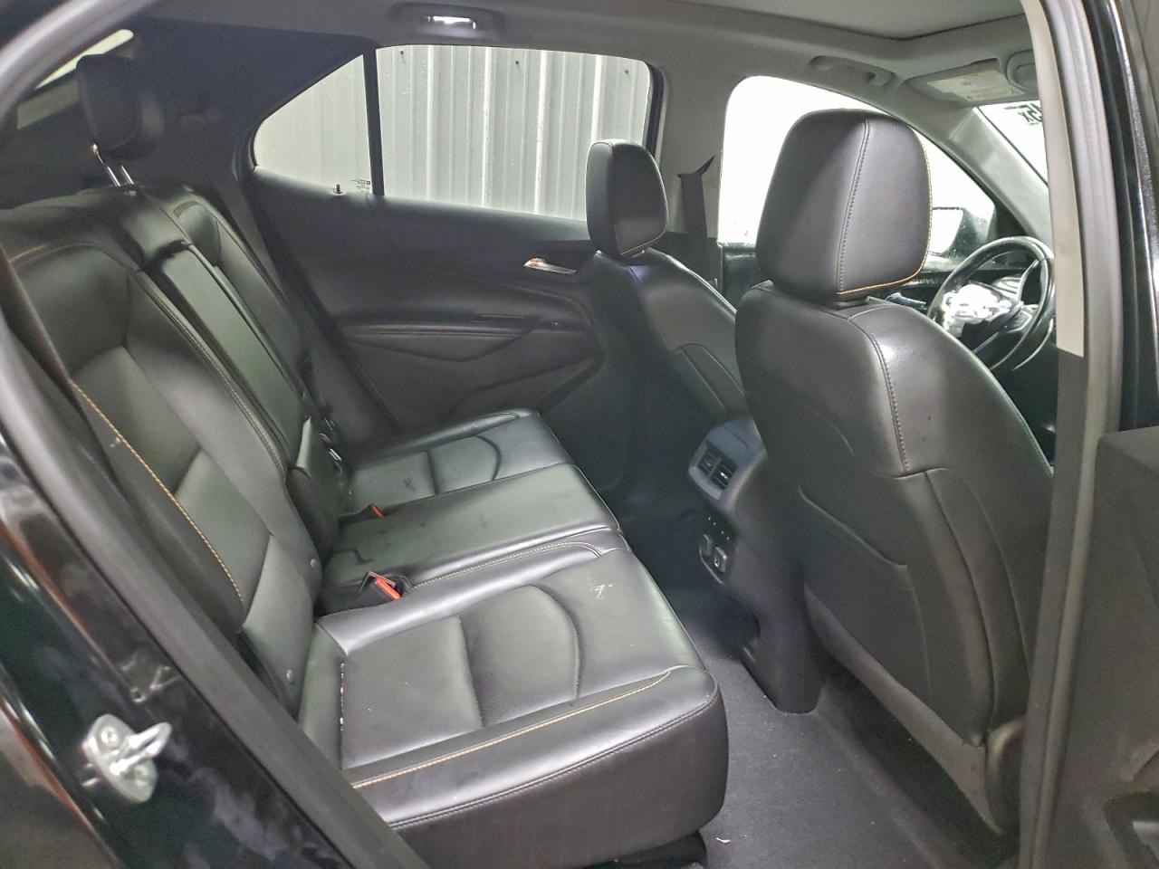 2018 CHEVROLET EQUINOX PREMIER photo 10