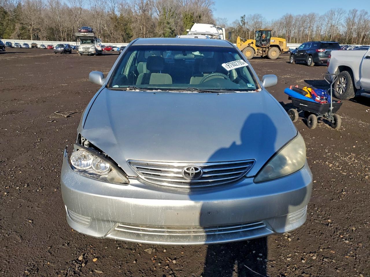 2006 TOYOTA CAMRY LE photo 9