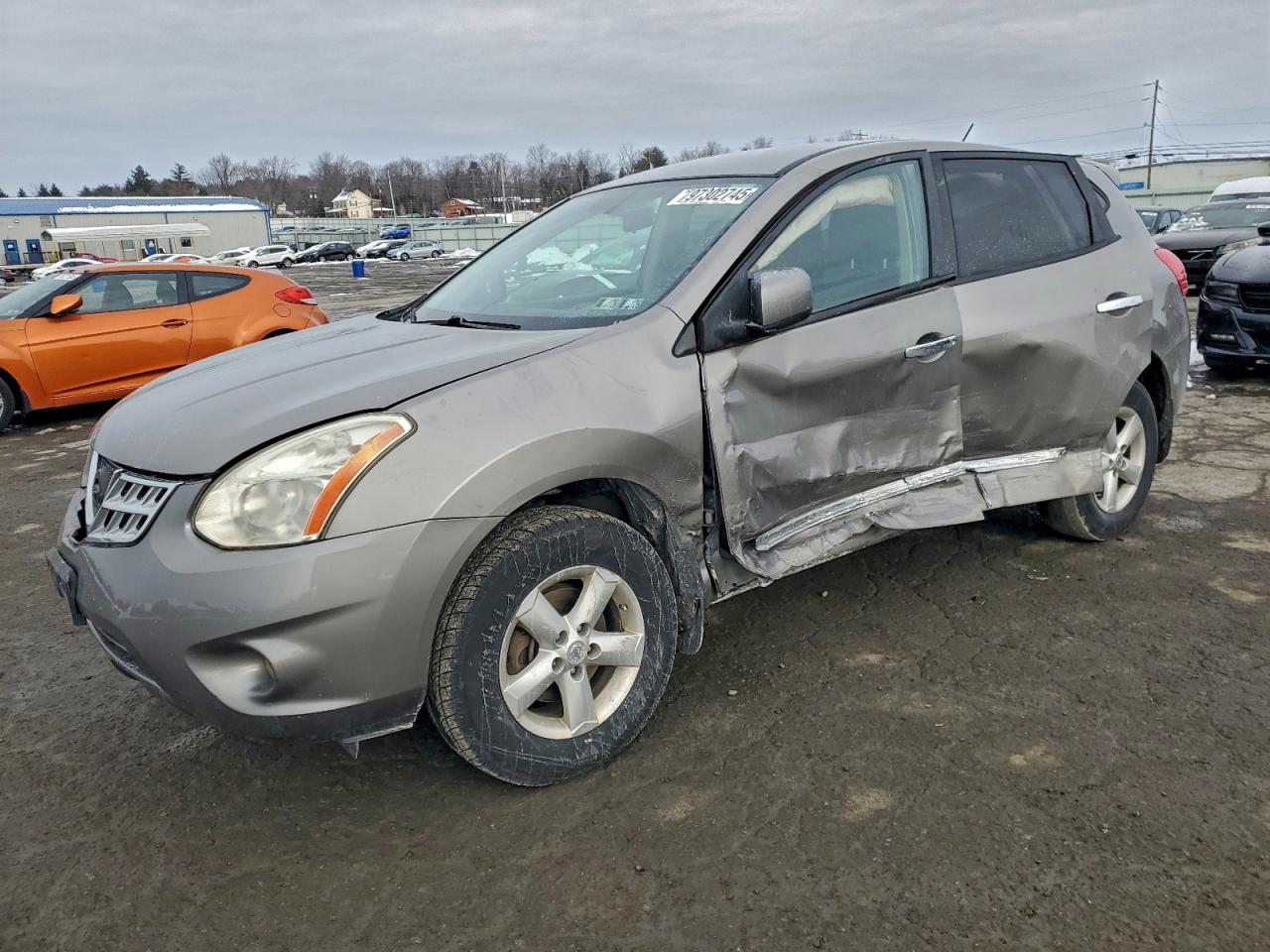 2013 NISSAN ROGUE