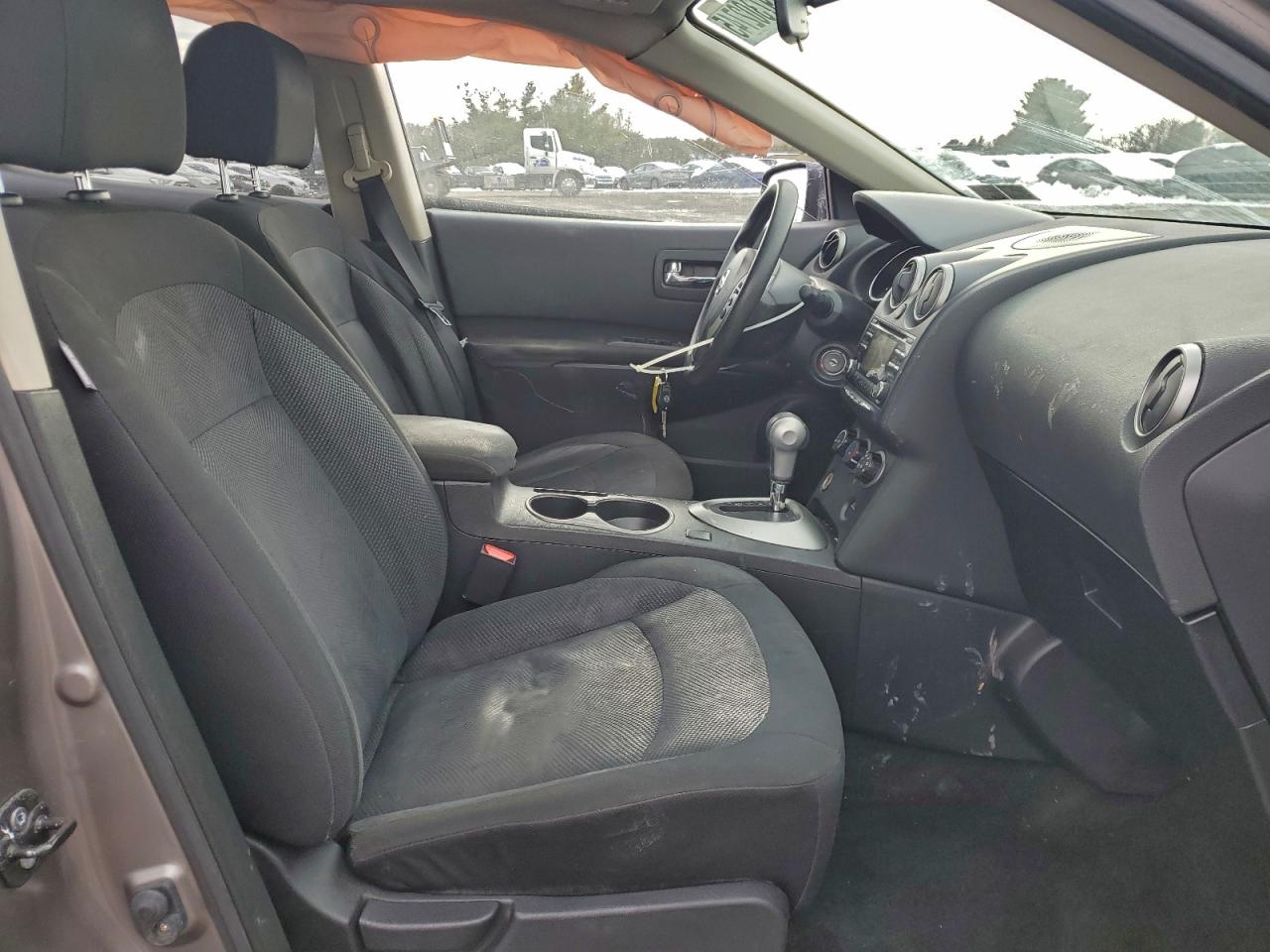 2013 NISSAN ROGUE S photo 13
