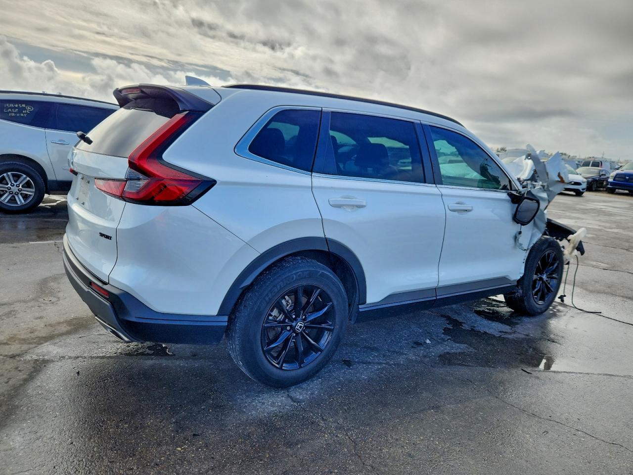 2024 HONDA CR-V SPORT photo 3