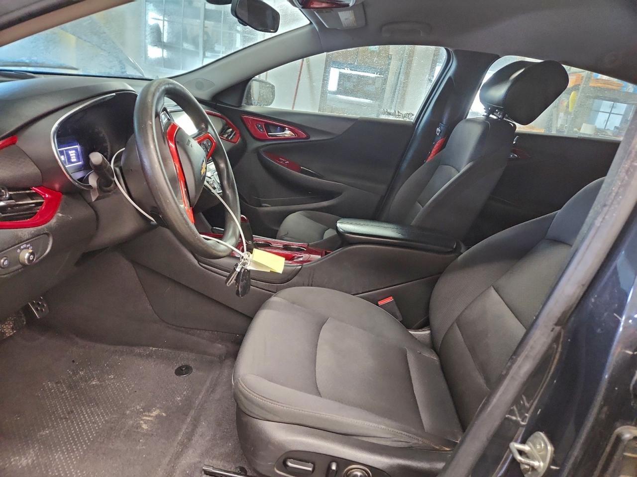2017 CHEVROLET MALIBU LT photo 7