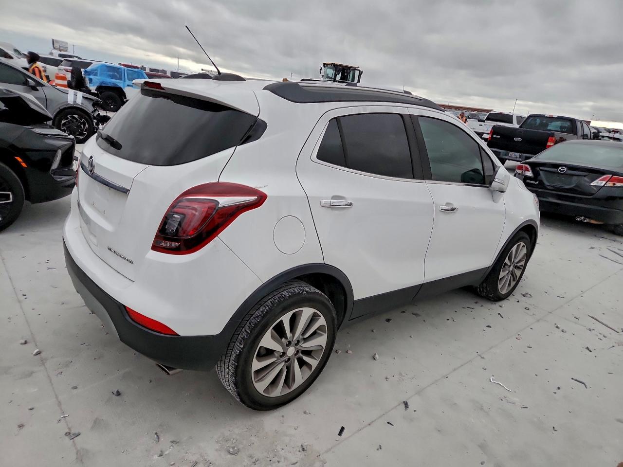 2019 BUICK ENCORE PREFERRED photo 5