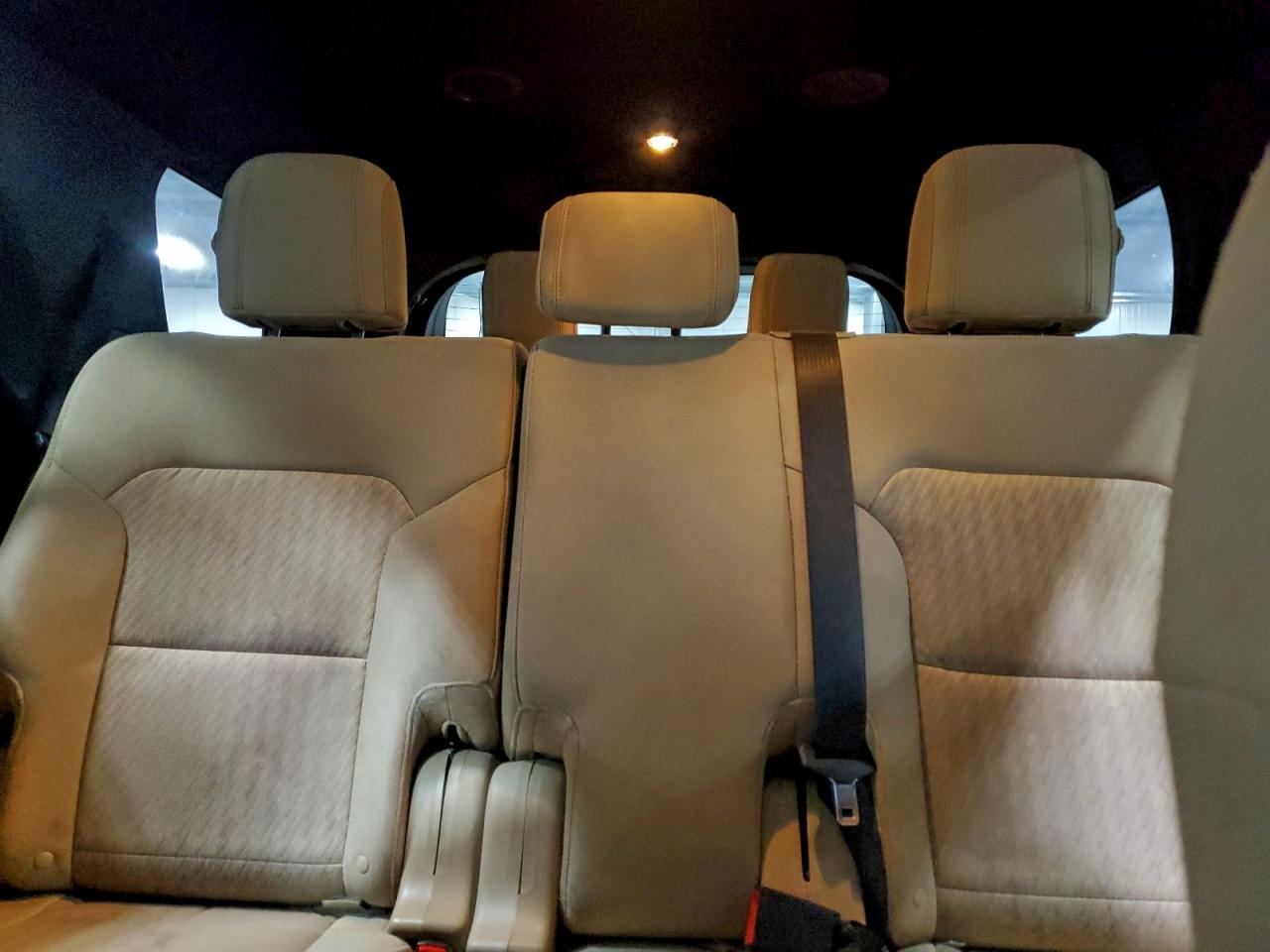 2016 FORD EXPLORER photo 19