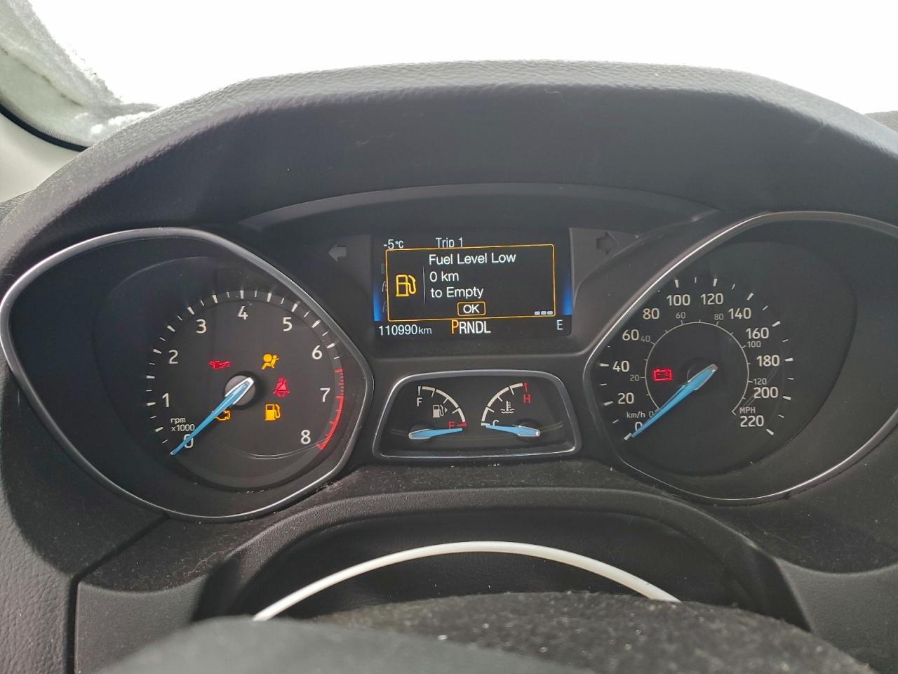 2018 FORD FOCUS SE photo 9