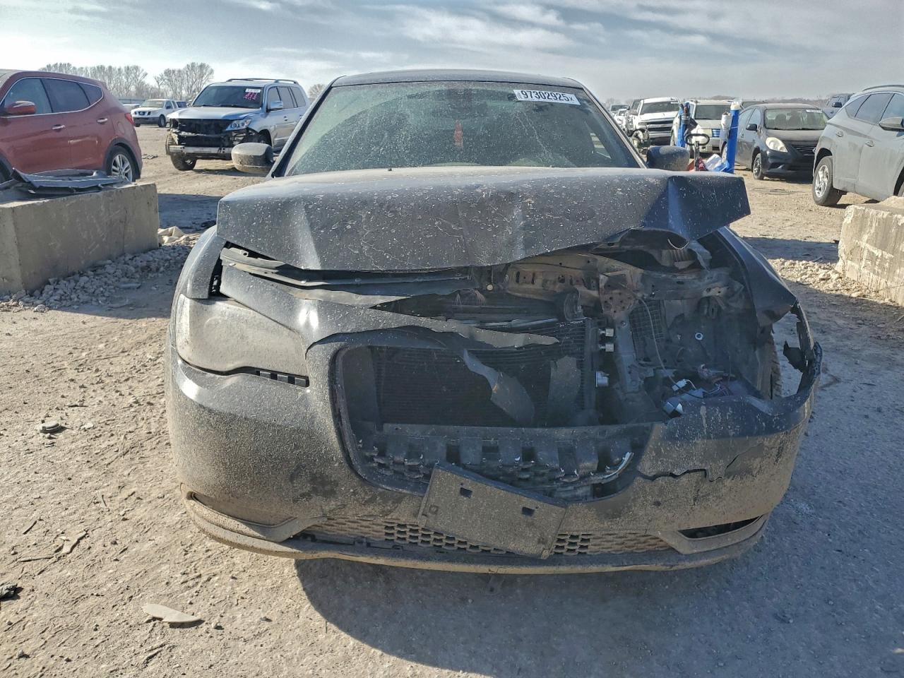 2016 CHRYSLER 300 S photo 13