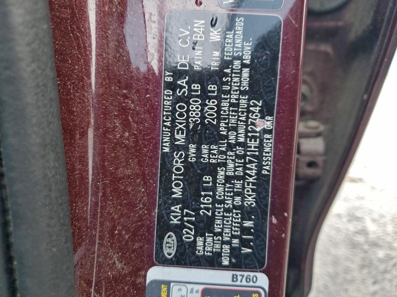 2017 KIA FORTE LX photo 34