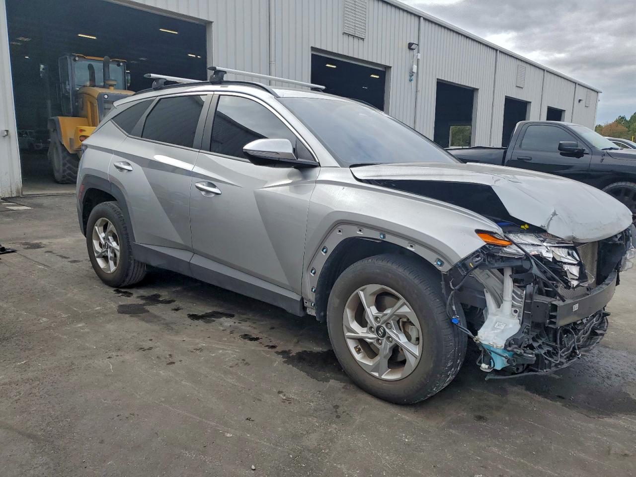 2023 HYUNDAI TUCSON SEL photo 4