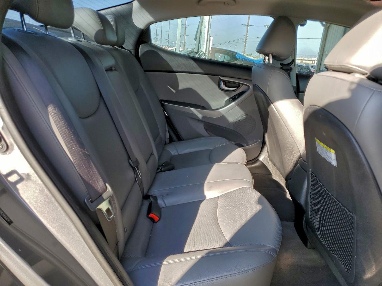 2014 HYUNDAI ELANTRA SE photo 10