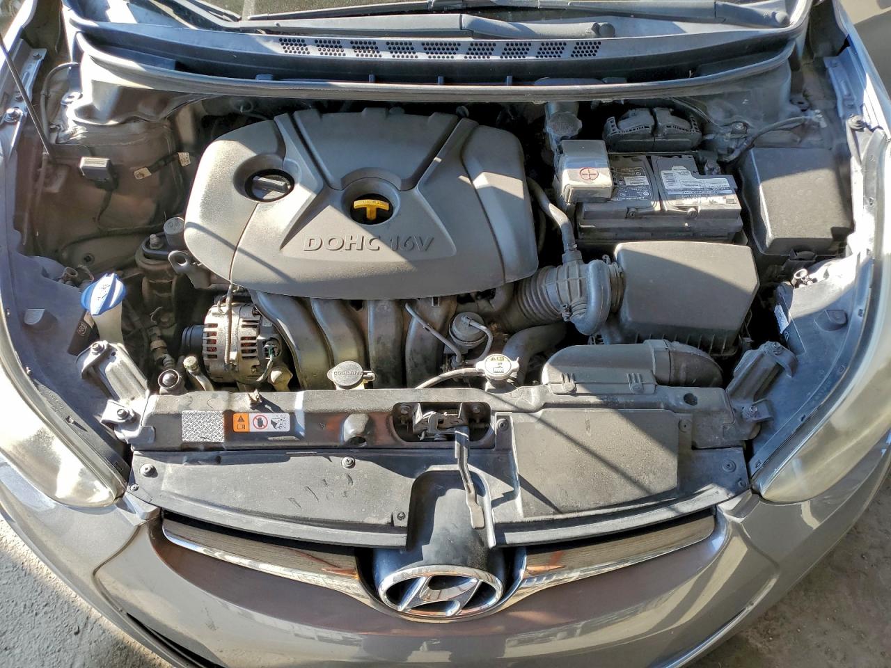 2014 HYUNDAI ELANTRA SE photo 11