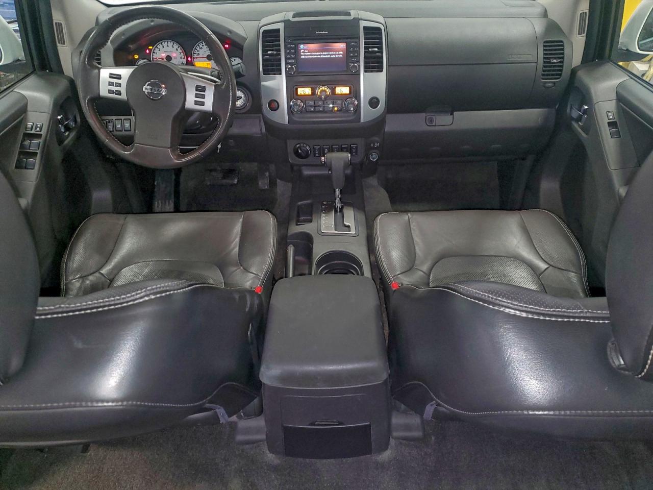 2017 NISSAN FRONTIER S photo 8